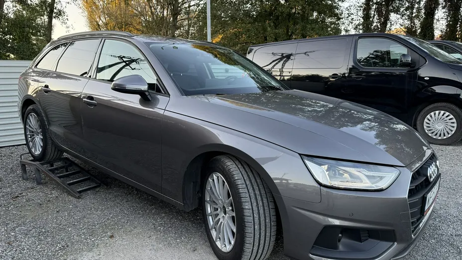 AUDI A4 Avant -
