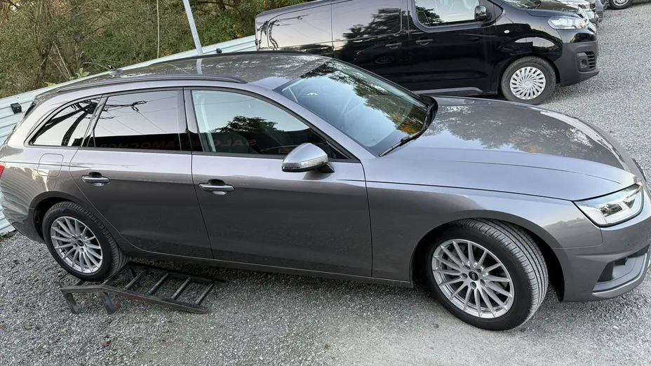 AUDI A4 Avant -