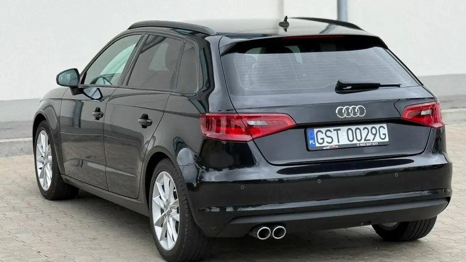 AUDI A3 Sportback -