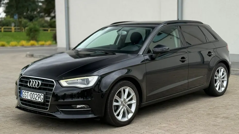 AUDI A3 Sportback -