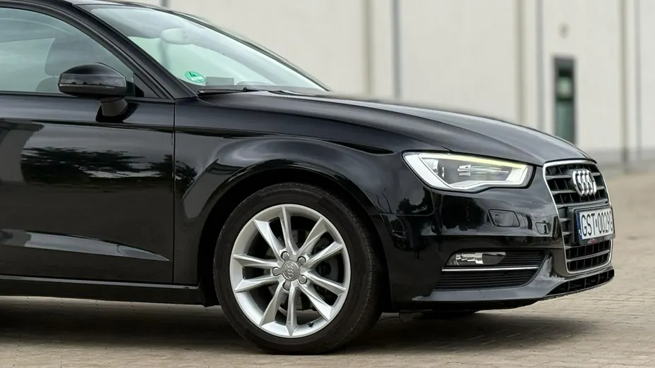 AUDI A3 Sportback -