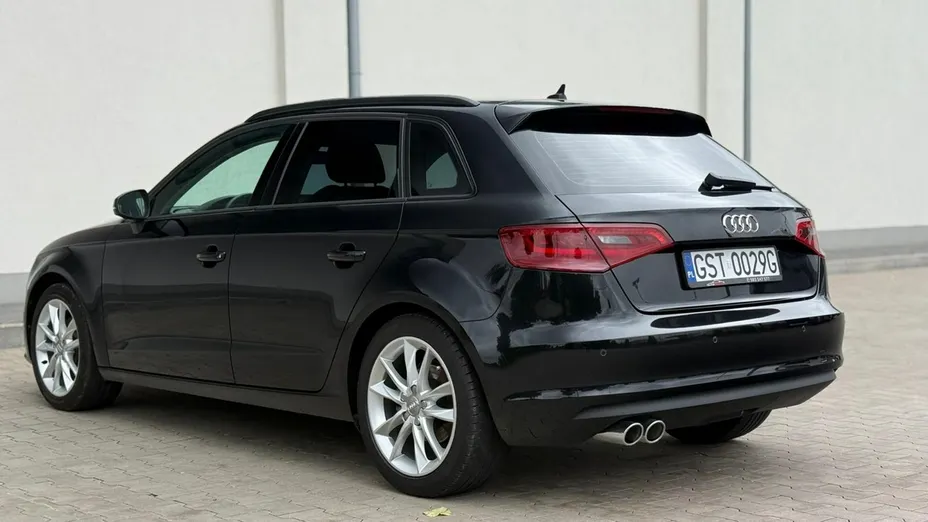 AUDI A3 Sportback -
