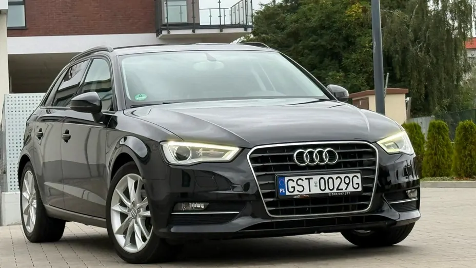 AUDI A3 Sportback -
