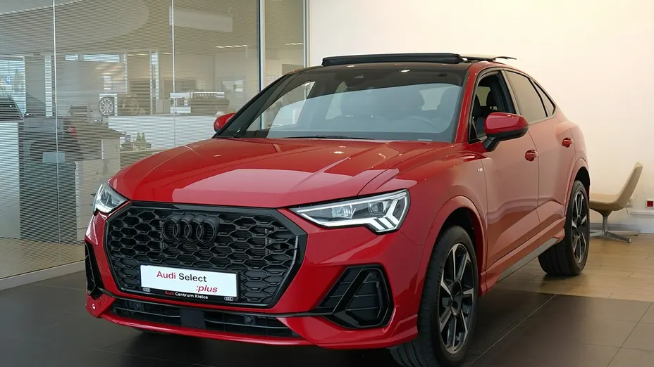 AUDI Q3 Sportback -