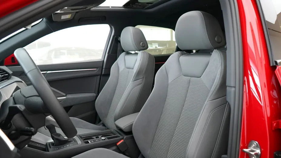 AUDI Q3 Sportback -