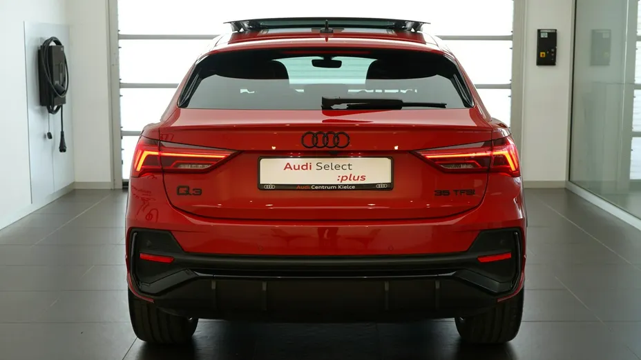 AUDI Q3 Sportback -