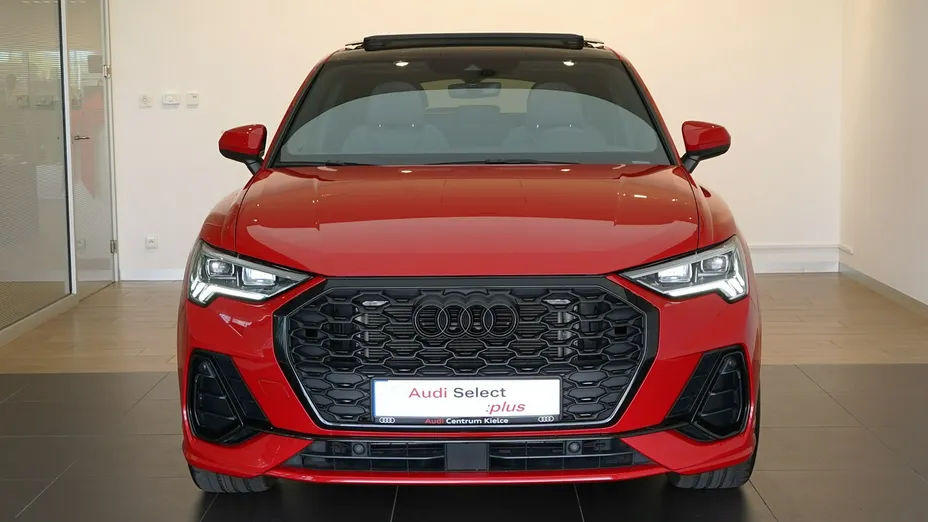 AUDI Q3 Sportback -