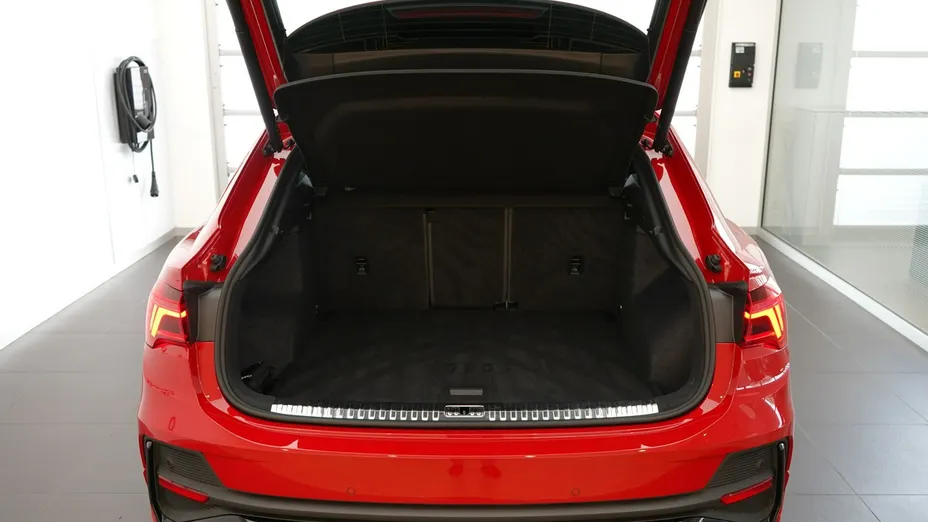 AUDI Q3 Sportback -