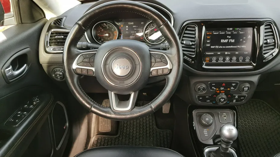 JEEP Compass -