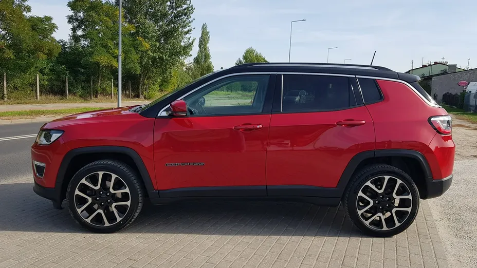 JEEP Compass -