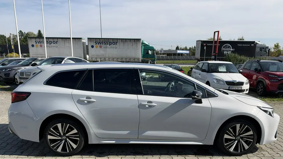 TOYOTA Corolla -