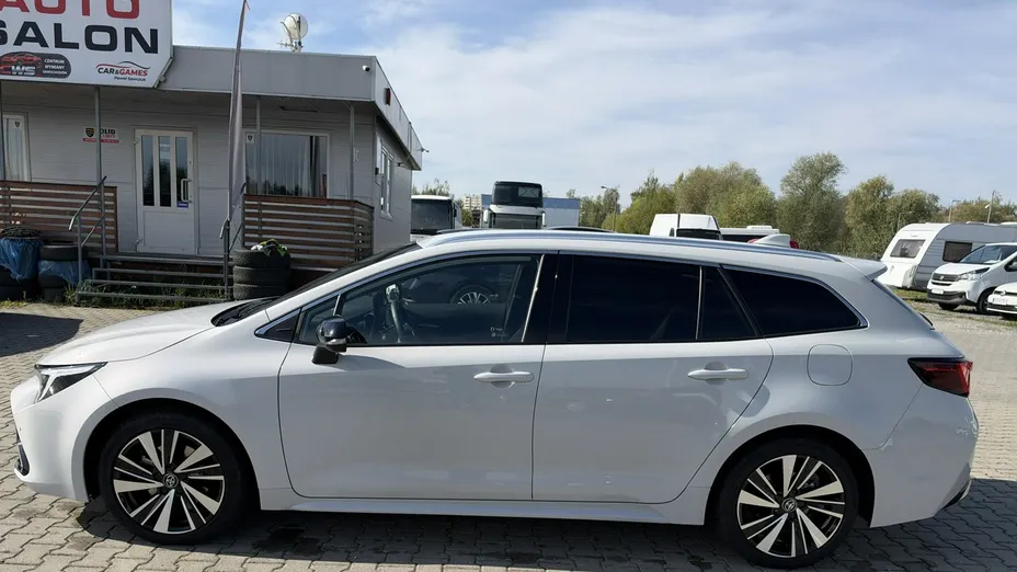 TOYOTA Corolla -