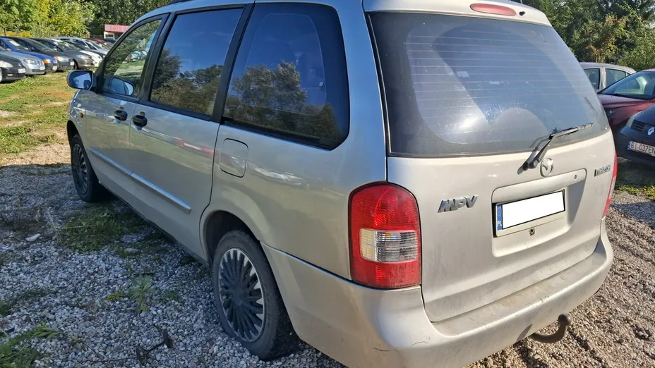 MAZDA MPV -