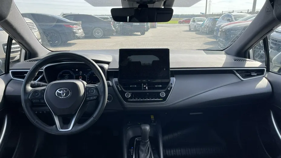 TOYOTA Corolla -