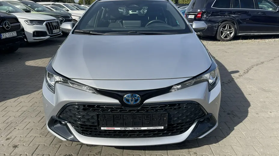 TOYOTA Corolla -
