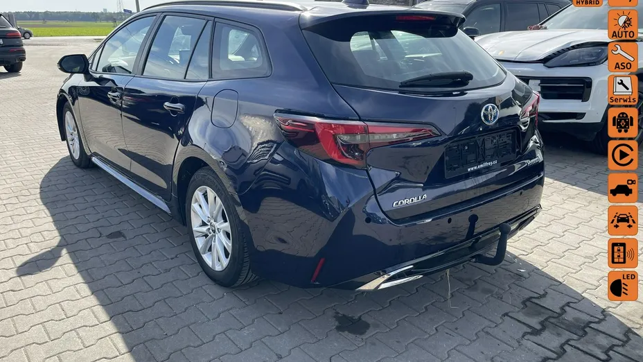 TOYOTA Corolla -