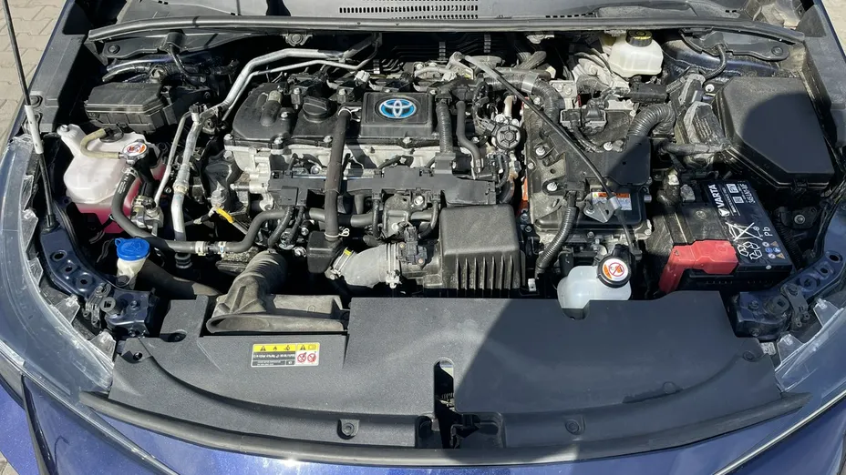 TOYOTA Corolla -