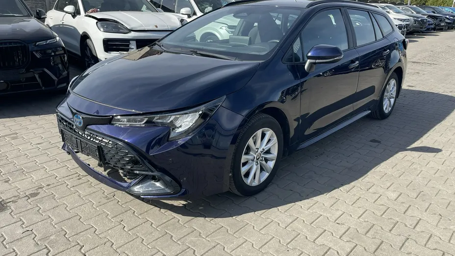 TOYOTA Corolla -