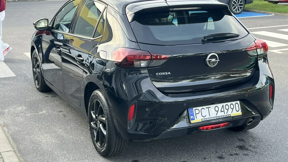 OPEL Corsa -