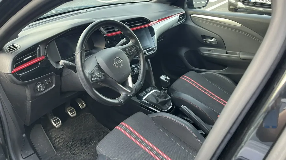 OPEL Corsa -