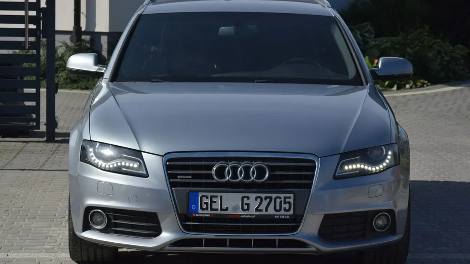 AUDI A4 Avant -