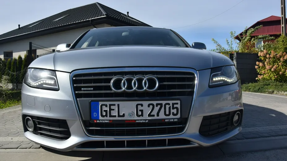 AUDI A4 Avant -