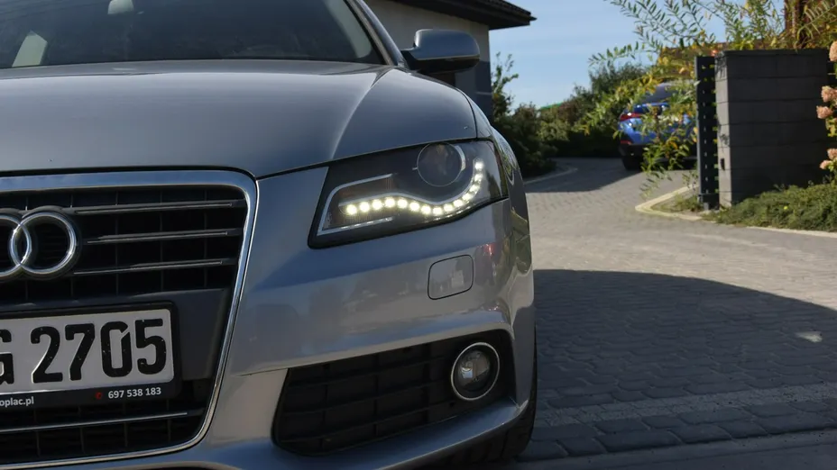 AUDI A4 Avant -
