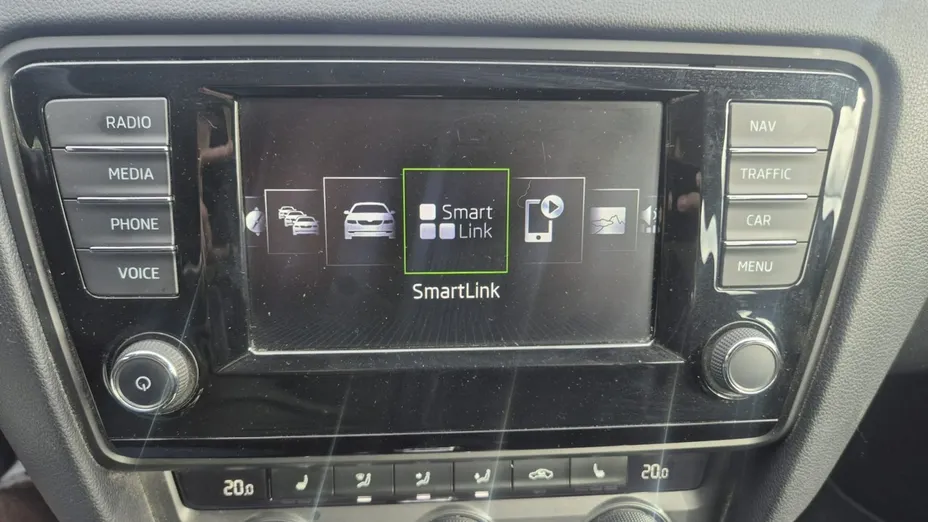 SKODA Octavia -