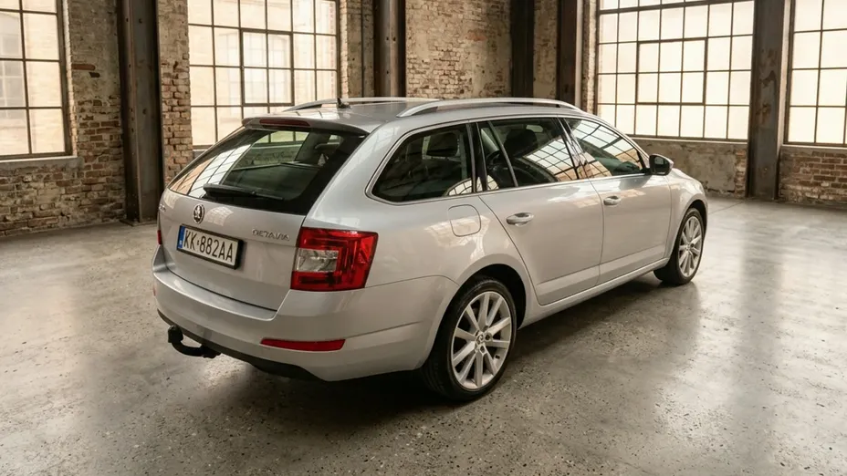 SKODA Octavia -