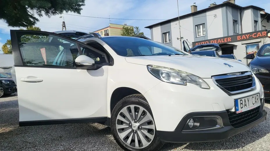 PEUGEOT 2008 -