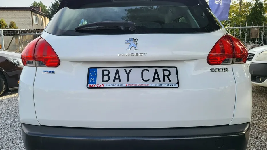PEUGEOT 2008 -