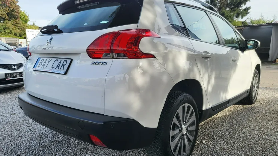 PEUGEOT 2008 -