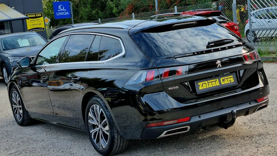 PEUGEOT 508 -