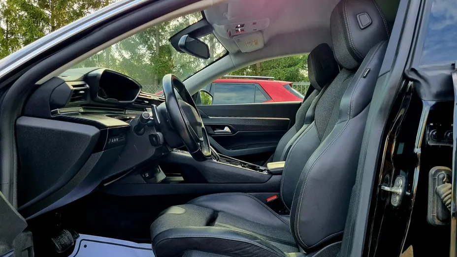 PEUGEOT 508 -