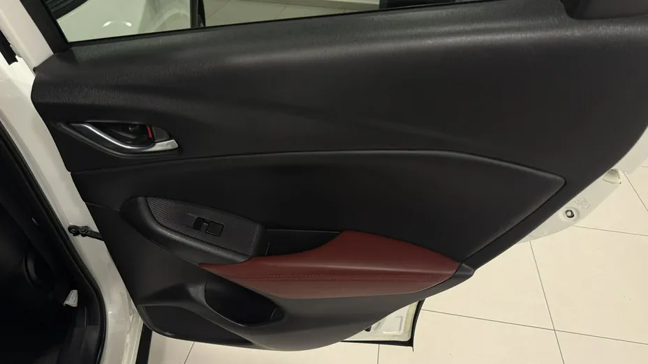 MAZDA CX-3 -