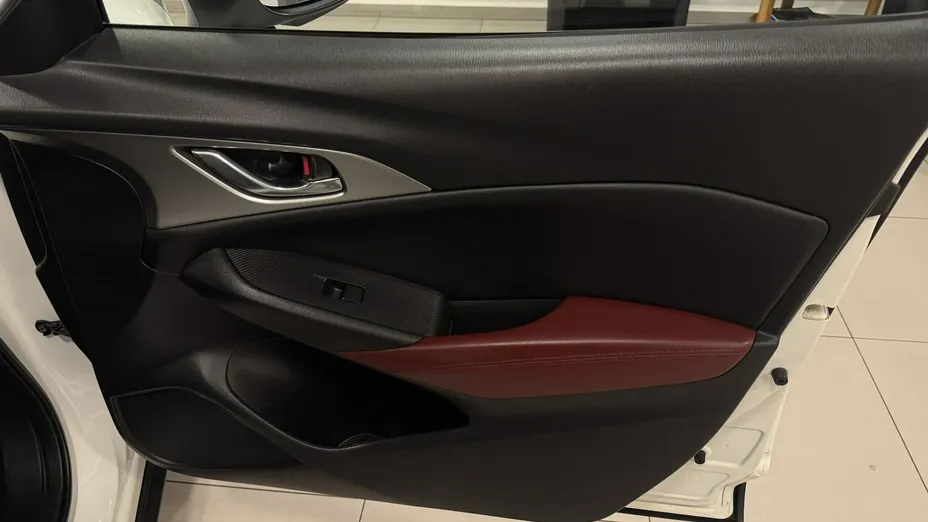 MAZDA CX-3 -