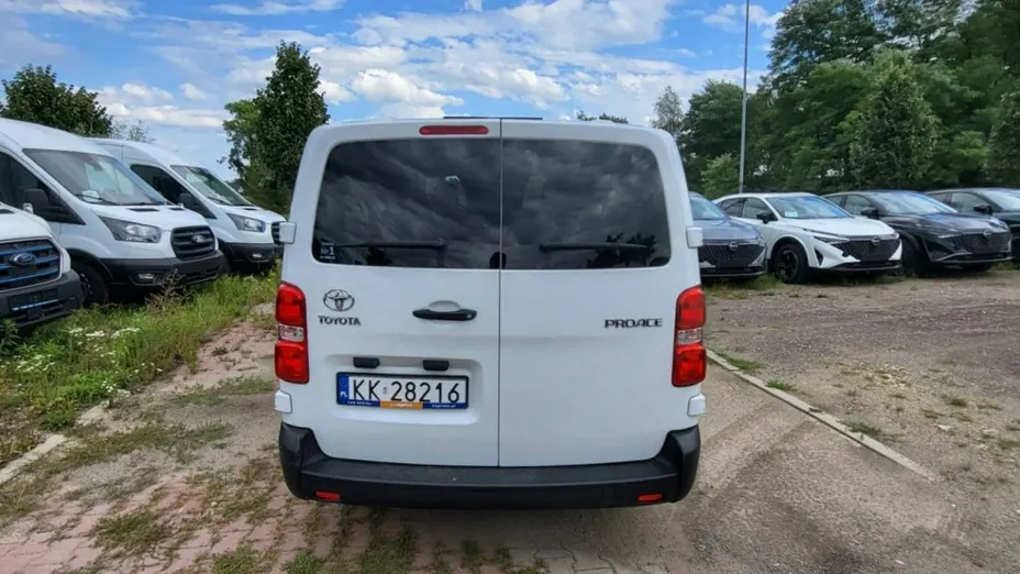 TOYOTA Proace Verso -