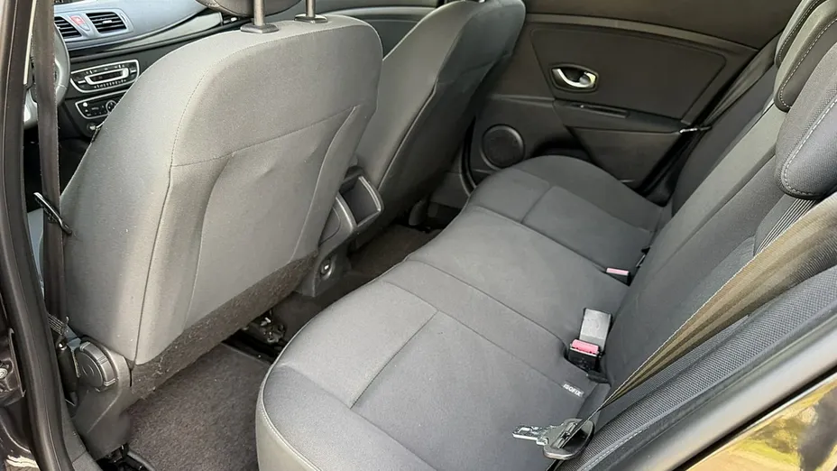 RENAULT Megane -