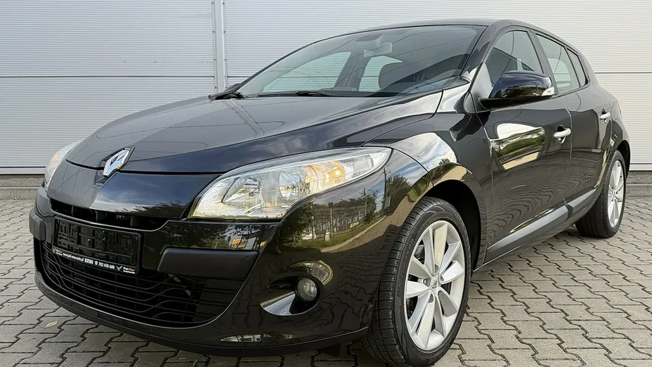 RENAULT Megane -