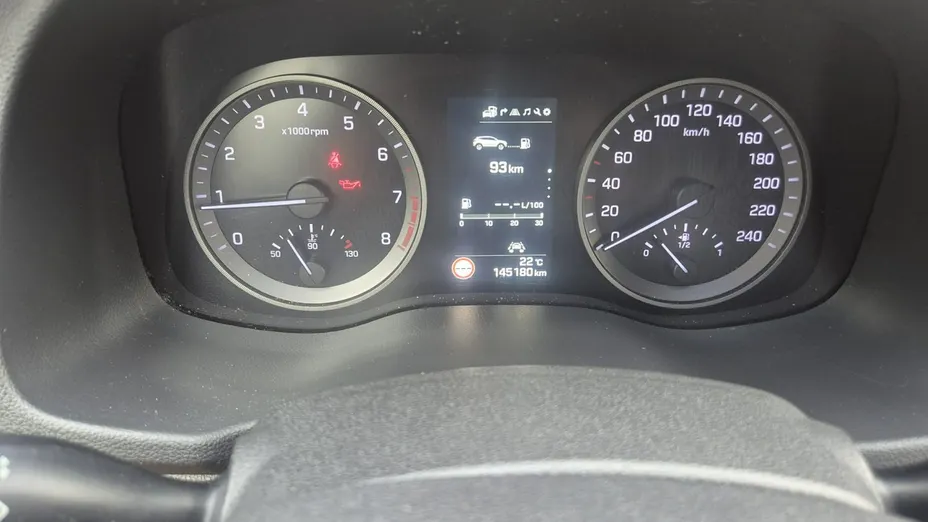 HYUNDAI Tucson -