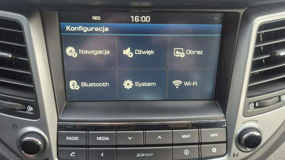 HYUNDAI Tucson -