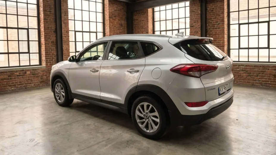 HYUNDAI Tucson -