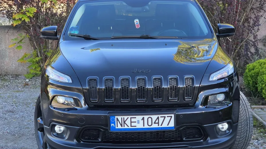 JEEP Cherokee -