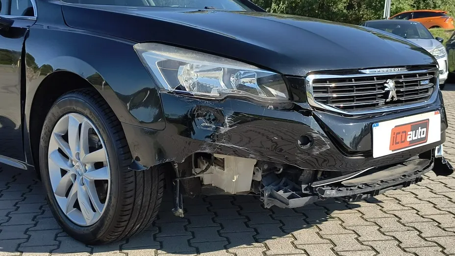 PEUGEOT 508 -