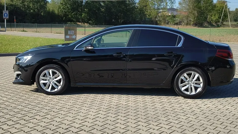 PEUGEOT 508 -