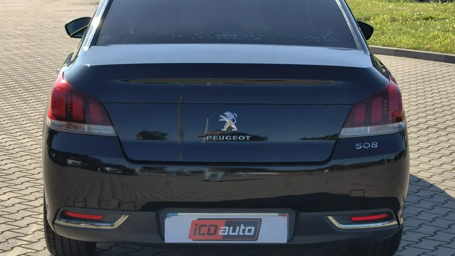 PEUGEOT 508 -