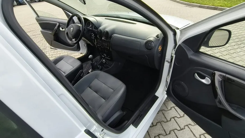 DACIA Duster -
