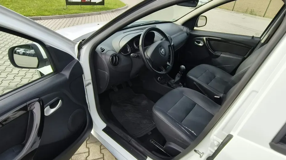 DACIA Duster -