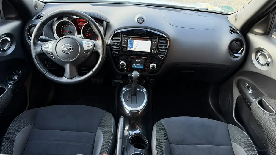 NISSAN Juke -