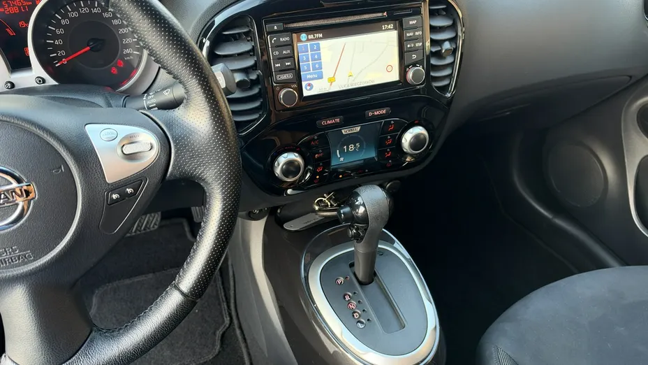 NISSAN Juke -